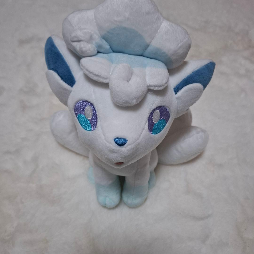 ポケモンセンター　キュウコン　ロコン　アローラロコン　ぬいぐるみ