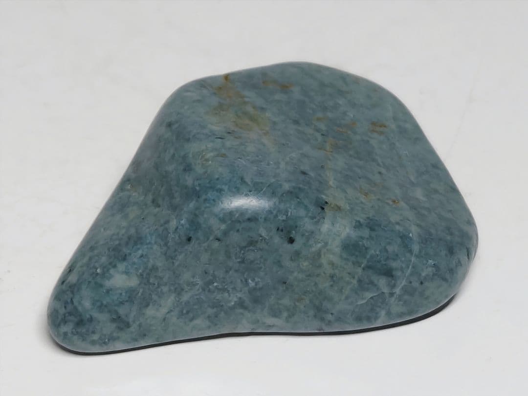 濃青 64g 翡翠 ヒスイ 原石 鑑賞石 自然石 誕生石 鉱物 鉱石 水石