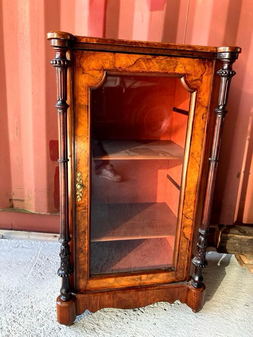 1890年代ウォールナット　ヴィクトリア　 キャビネット