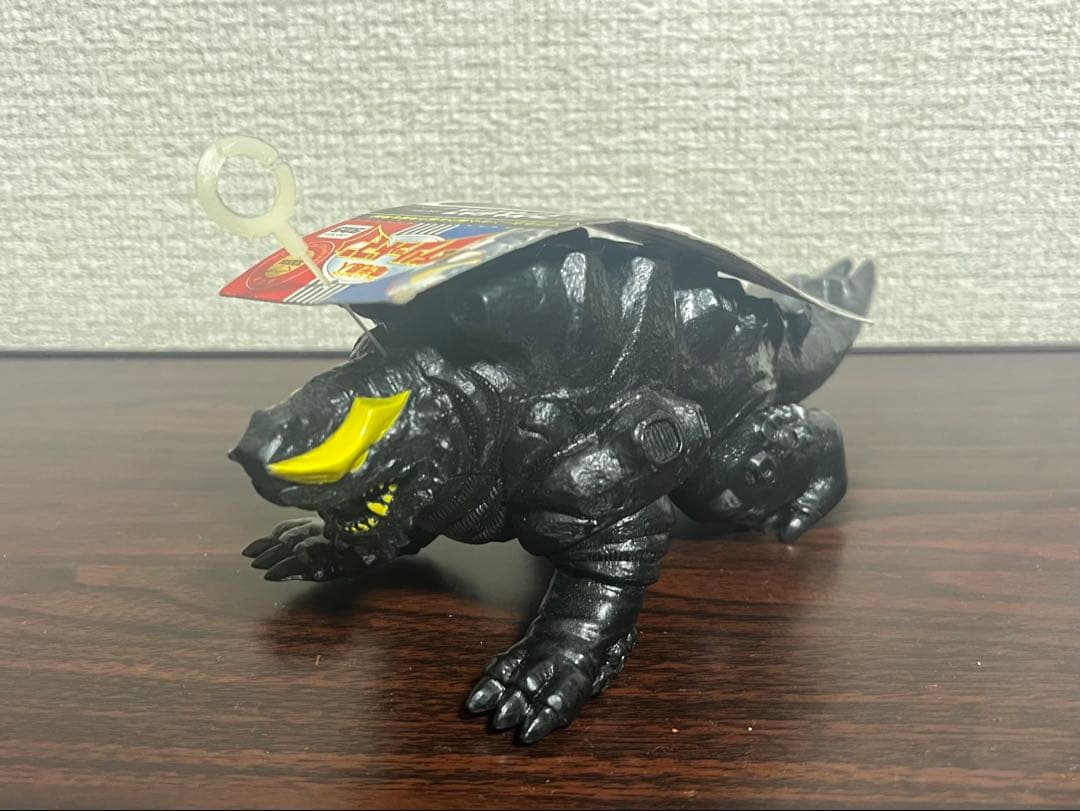 電光超人グリッドマン ブリザラー バキラ マグネガウス タグ付き ソフビ