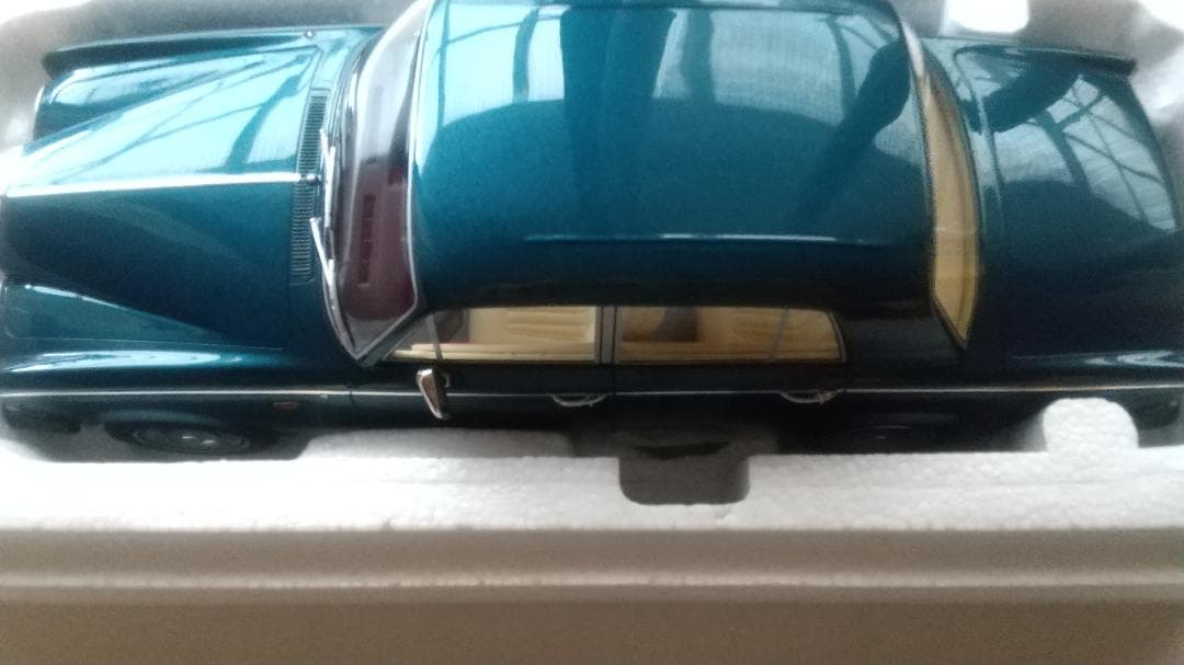 1/18 GT091 BENT. T2 BLUE ミニカー