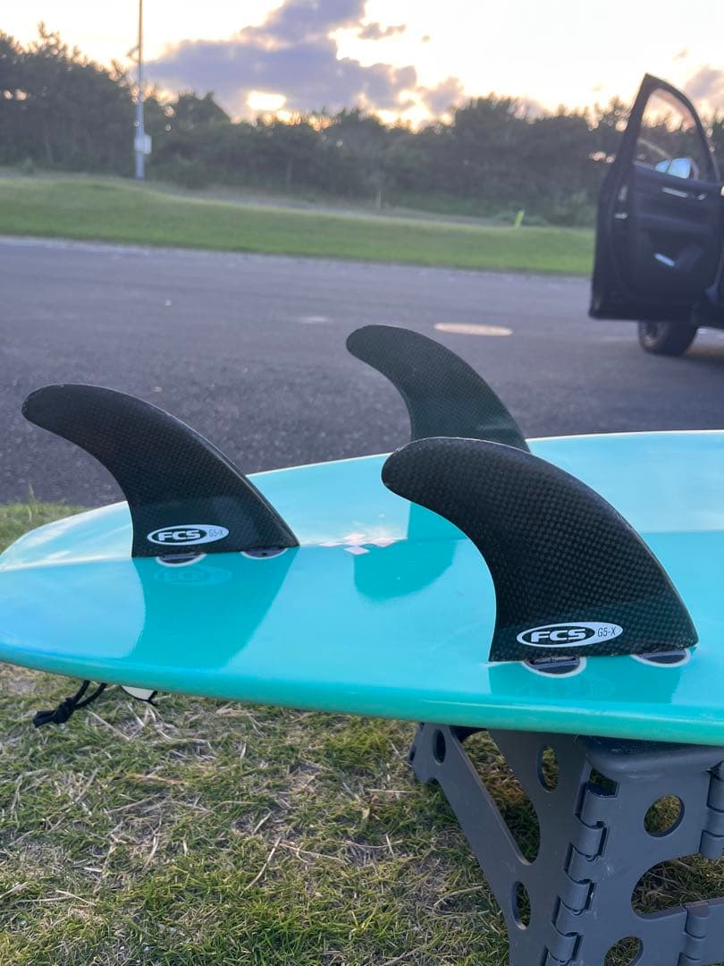 サーフボード/ FCSフィン付き