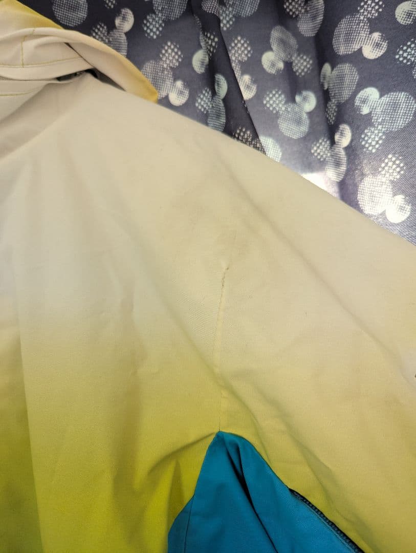 DESCENTE メンズLサイズ　スキーウェアセット（ジャケット＆パンツ）