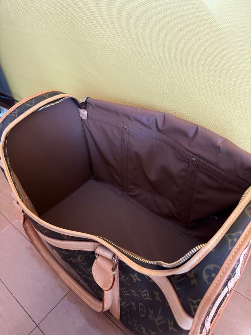 LOUIS VUITTON ルイ ヴィトンSac chien (ドックバック）