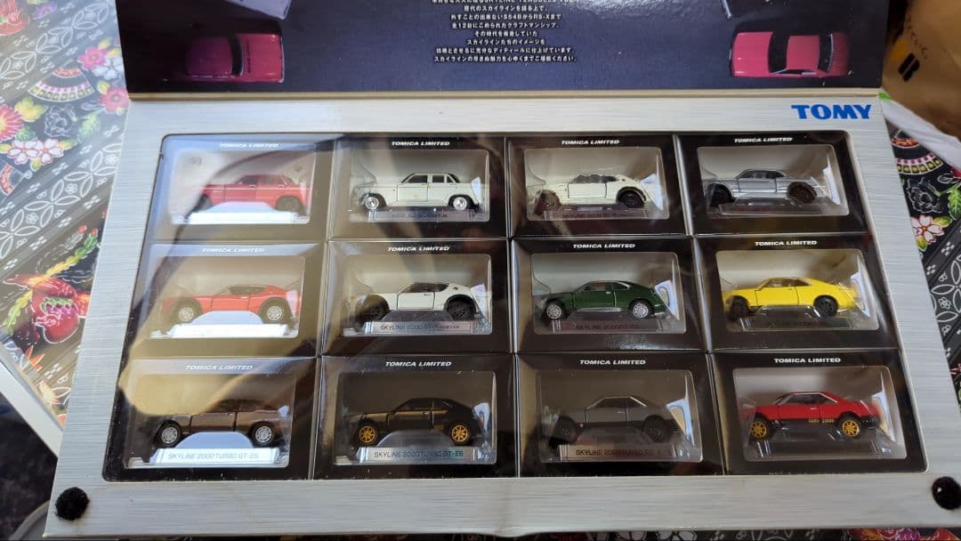 TOMY NISSAN SKYLINE 12モデルセット　歴代モデル