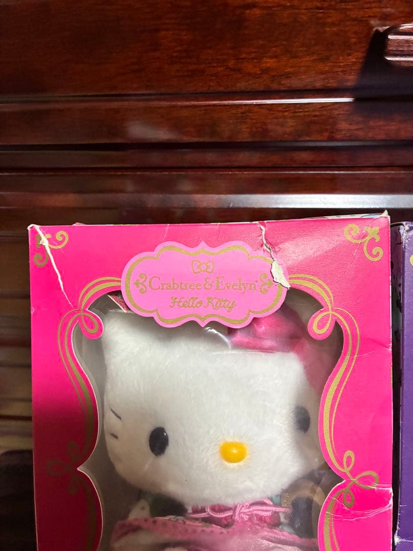 希少激レア 新品 ハローキティ クラブツリー＆イヴリン コラボ ぬいぐるみ 2点