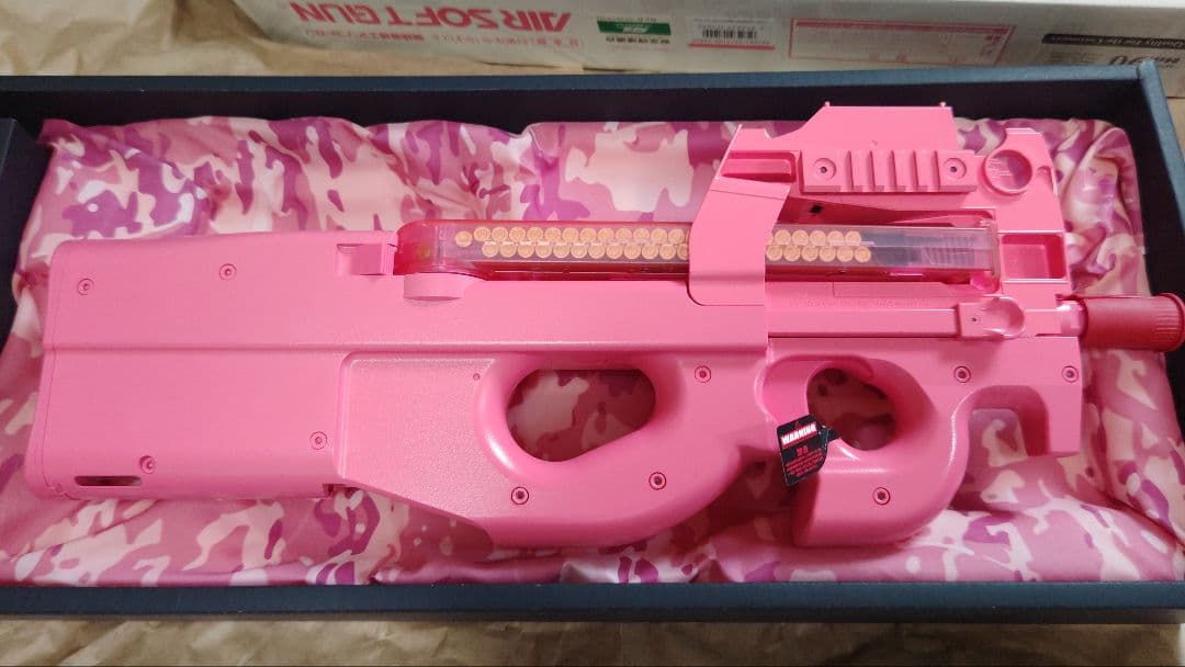 東京マルイ　旧　P90 Ver.LLENN　GGO