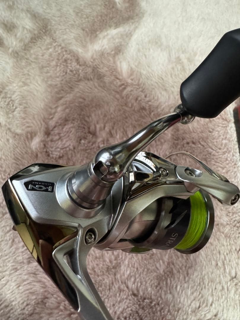 SHIMANO STRADIC 1000S スピニングリール