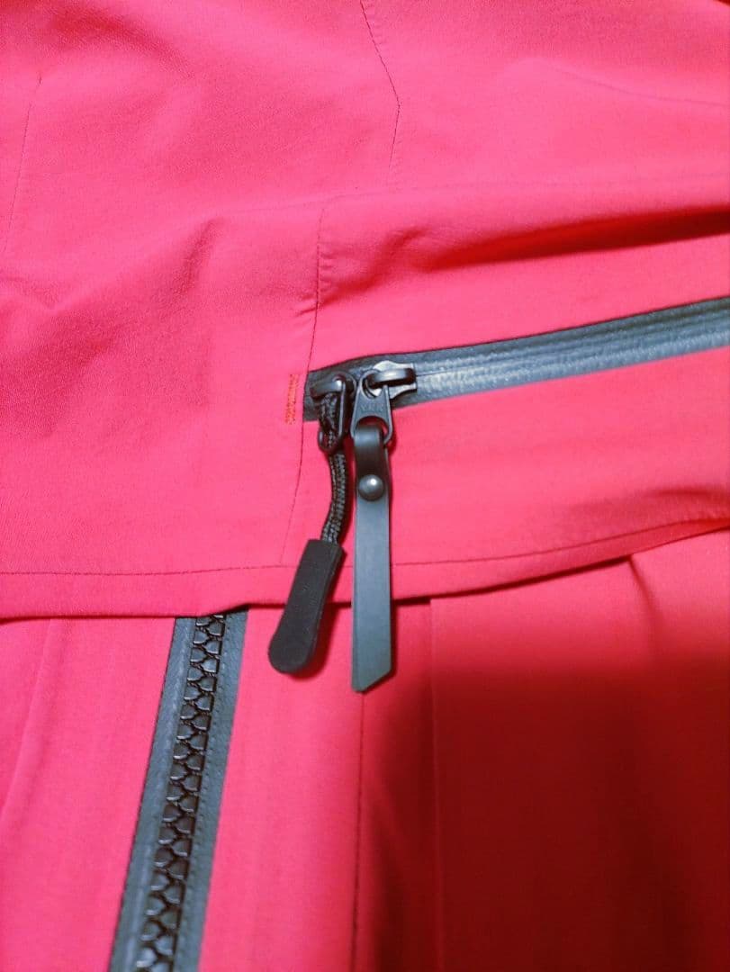 PeakPerformance W ALP J スキージャケット レディースM