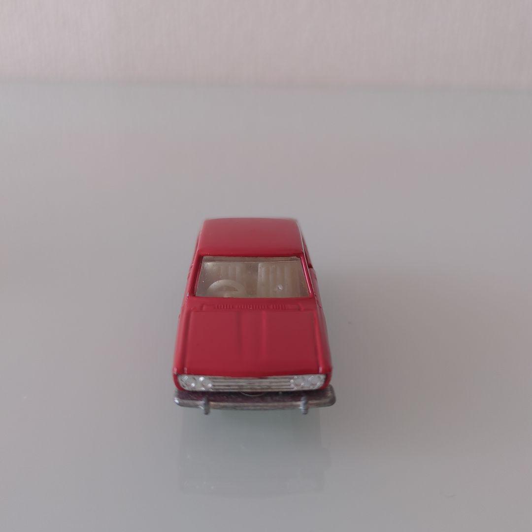 黒箱 トミカ ブルーバードSSSクーペ 1A 色指定箱