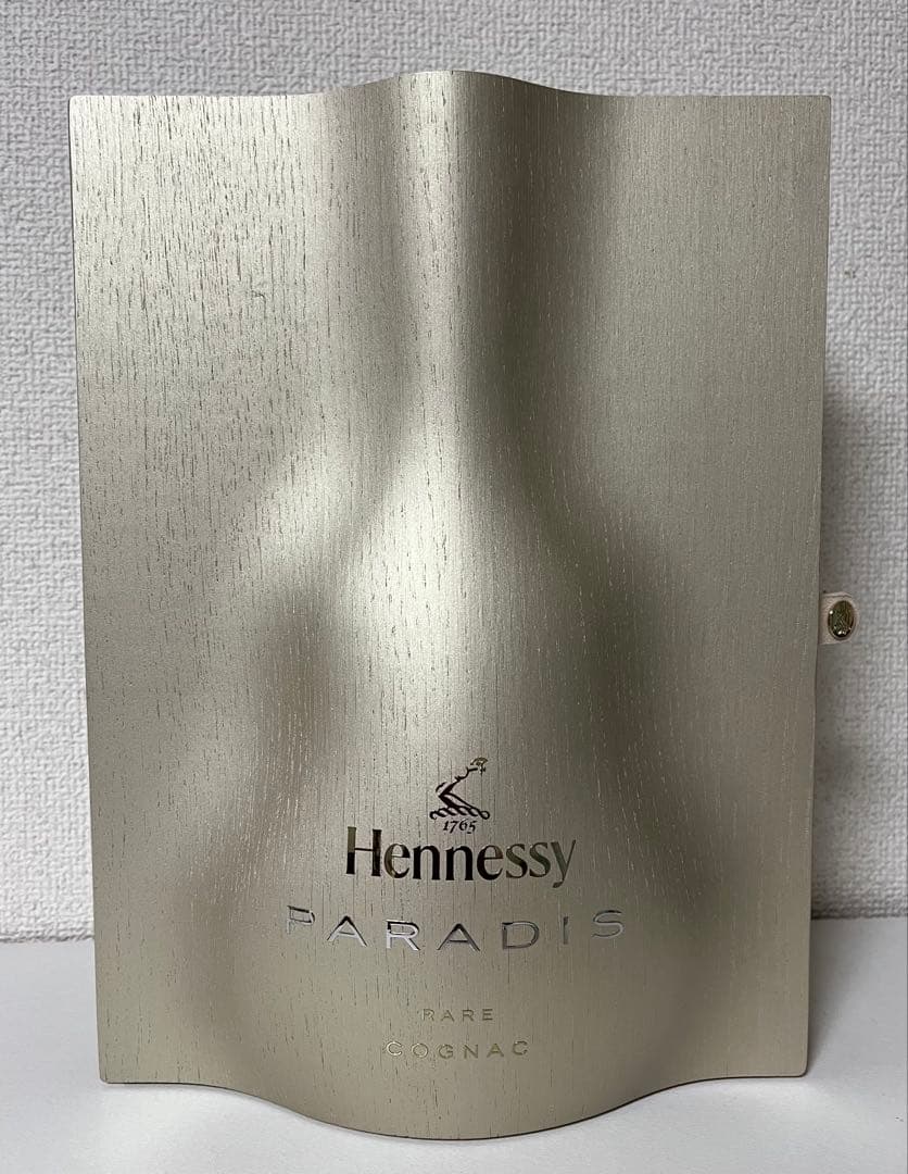 Hennessy PARADIS Rare Cognac 空瓶　化粧箱付き