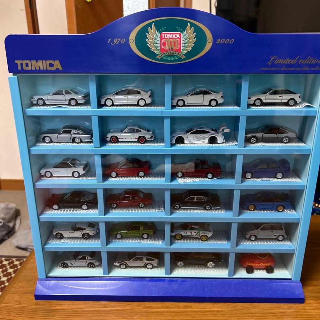 トミカプレミアムなどまとめ売り　コレクションケース付き
