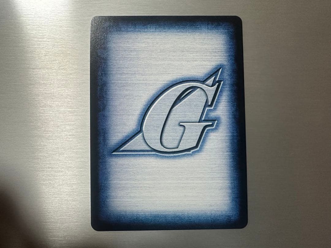 ガンダムウォー　英雄十字勲章　白　デスティニー&シン