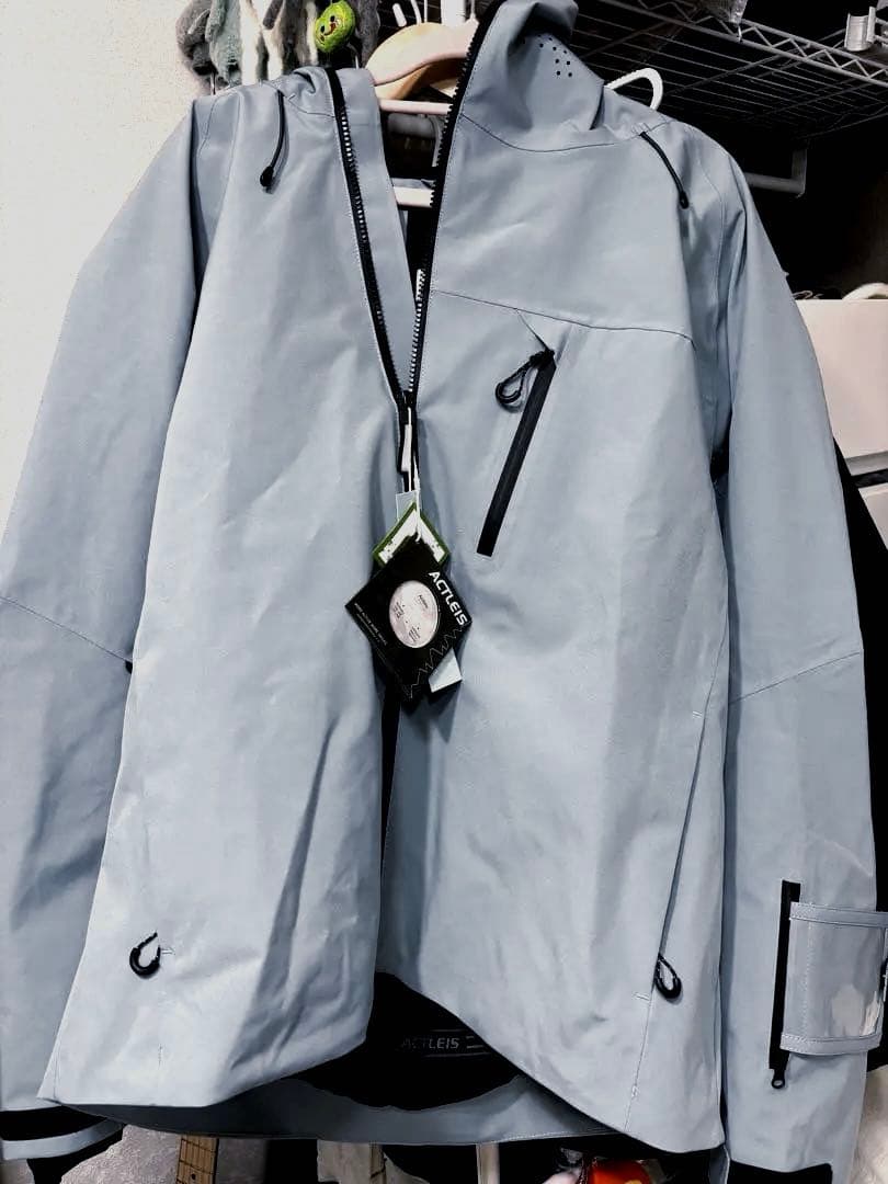 【新品】スノボウェア 上下セット S Actleis