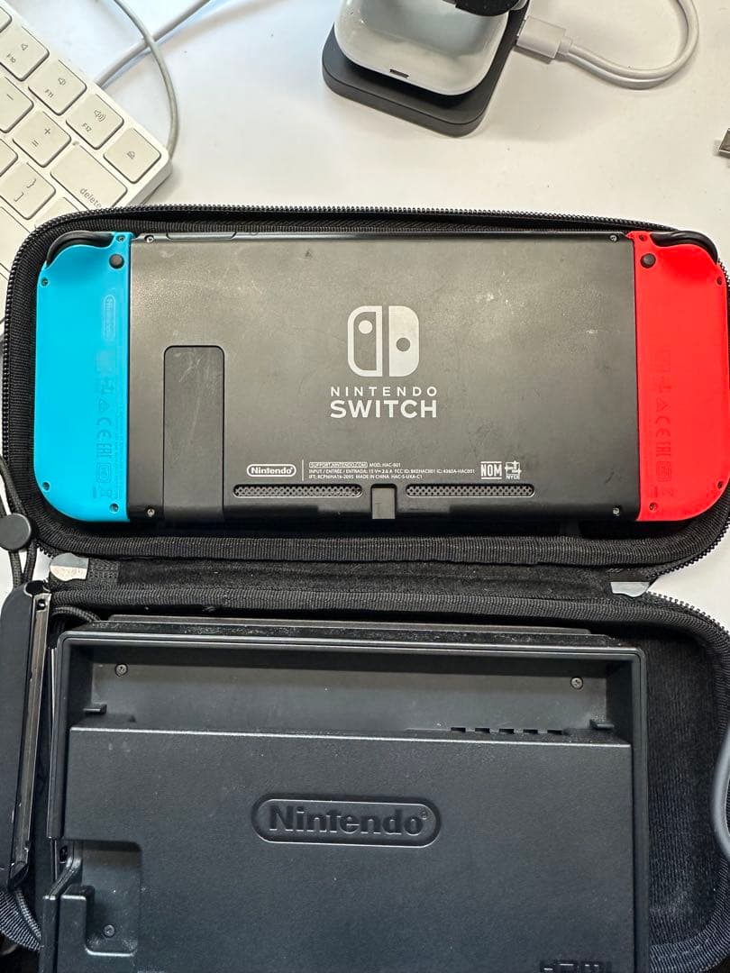Nintendo Switch 本体 赤/青 Joy-Con付き