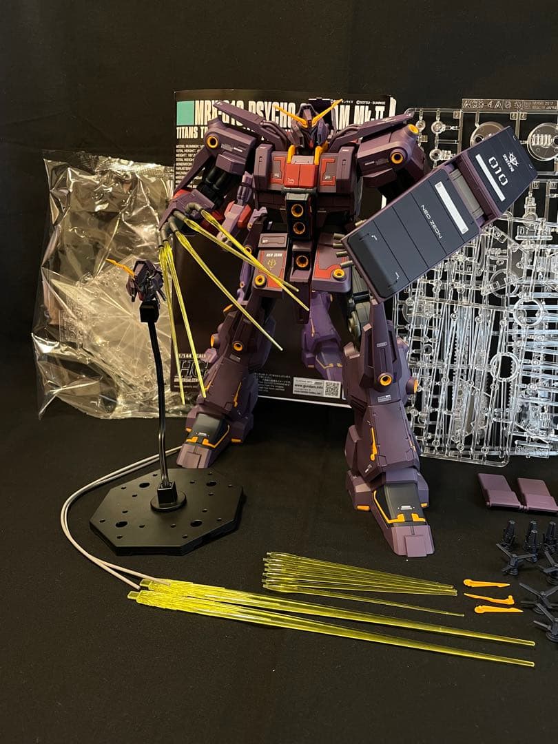 機動戦士Zガンダム HG 1/144 サイコガンダムmk2 プルツー 全塗装