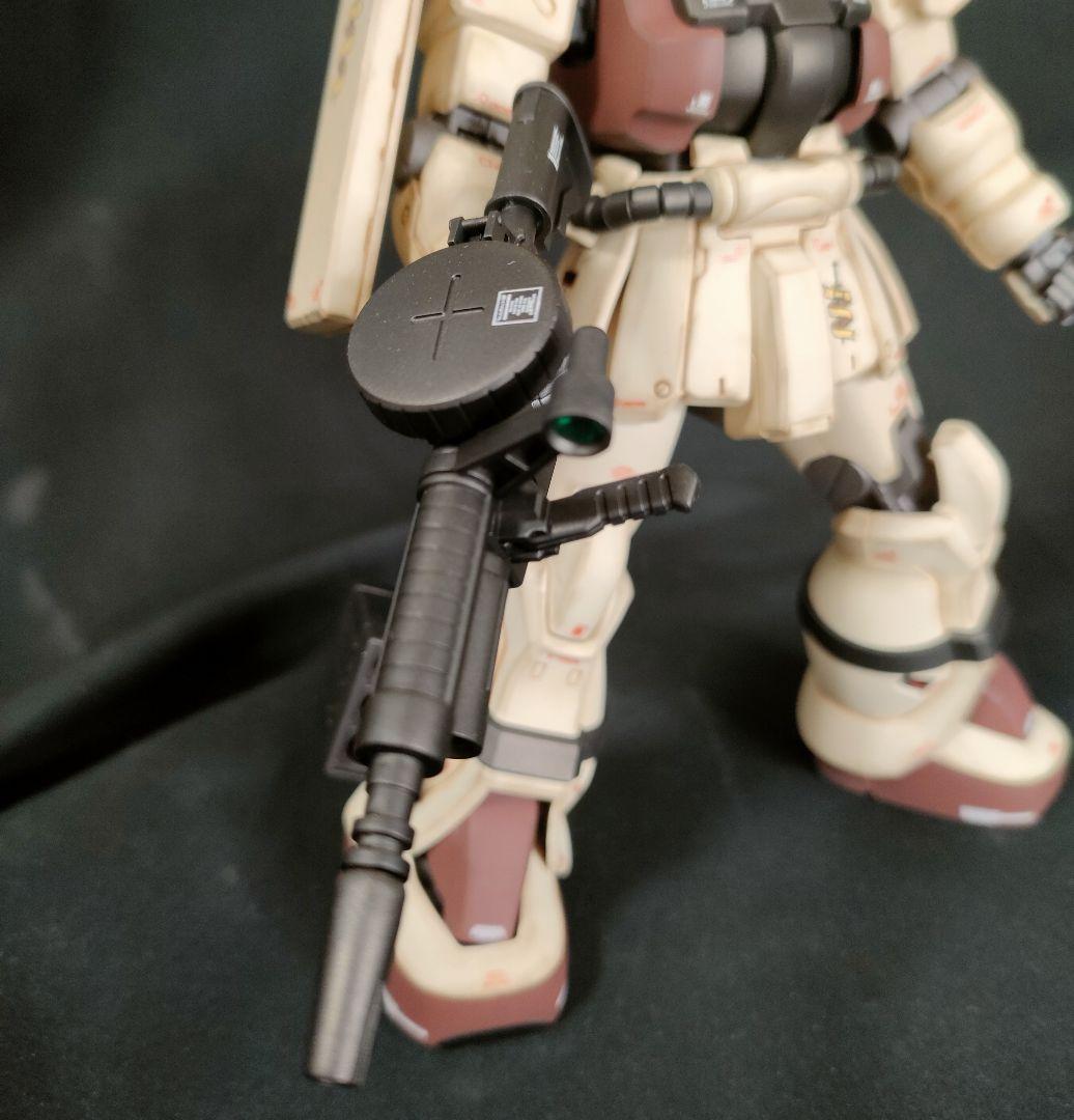 ガンプラ 塗装済完成品 MG 1/100 MS-06F-2 ザクII F2型