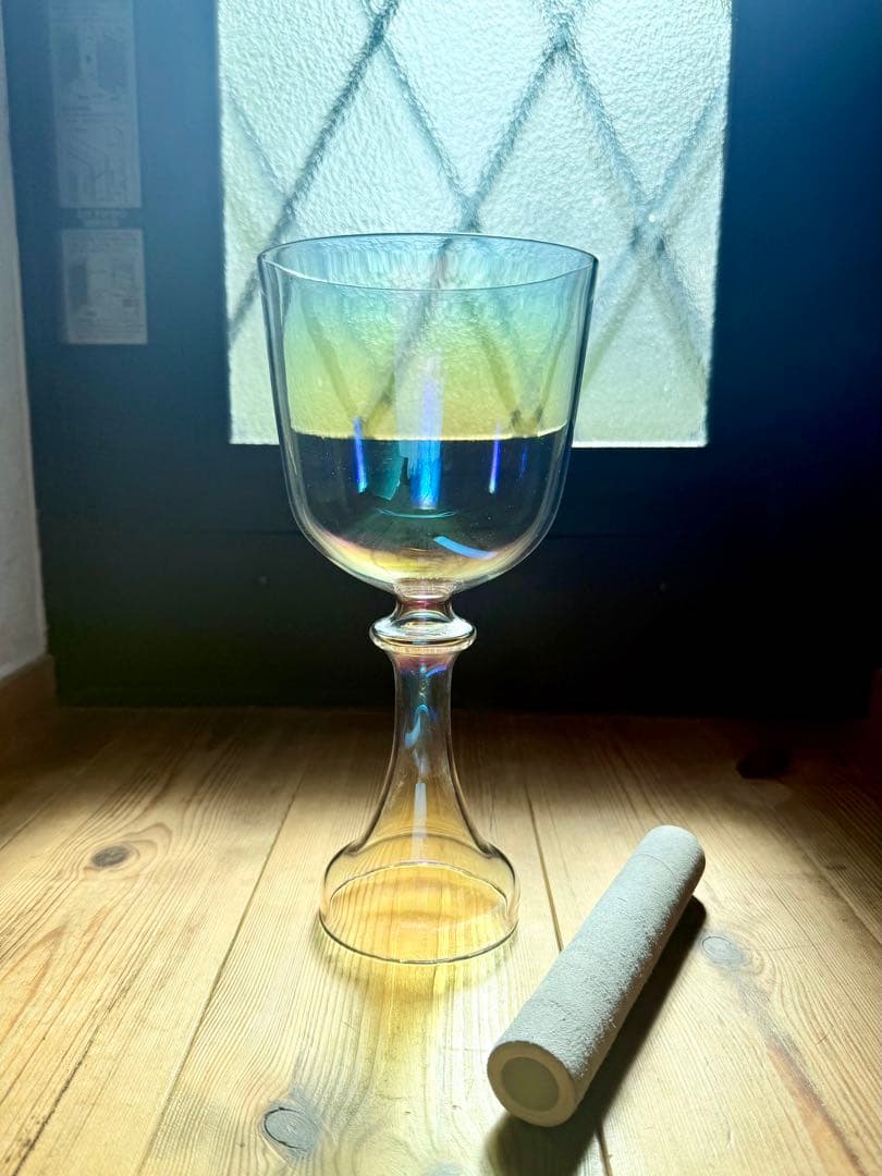 クリスタルシンギングボウル /6インチ/レインボー/ホーリーグレイル