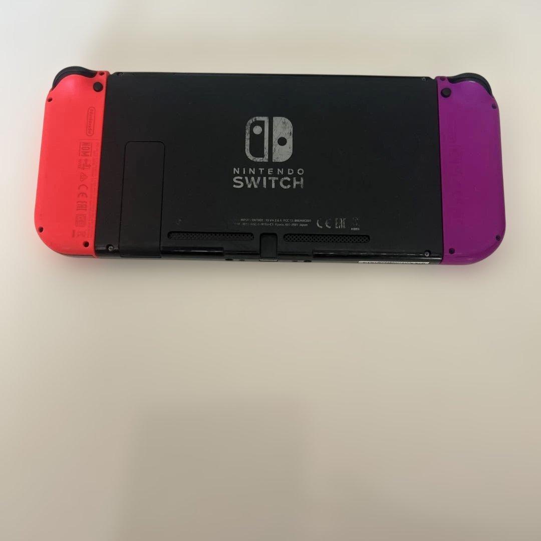 Nintendo Switch 本体 ピンク/パープル　ソフト付き