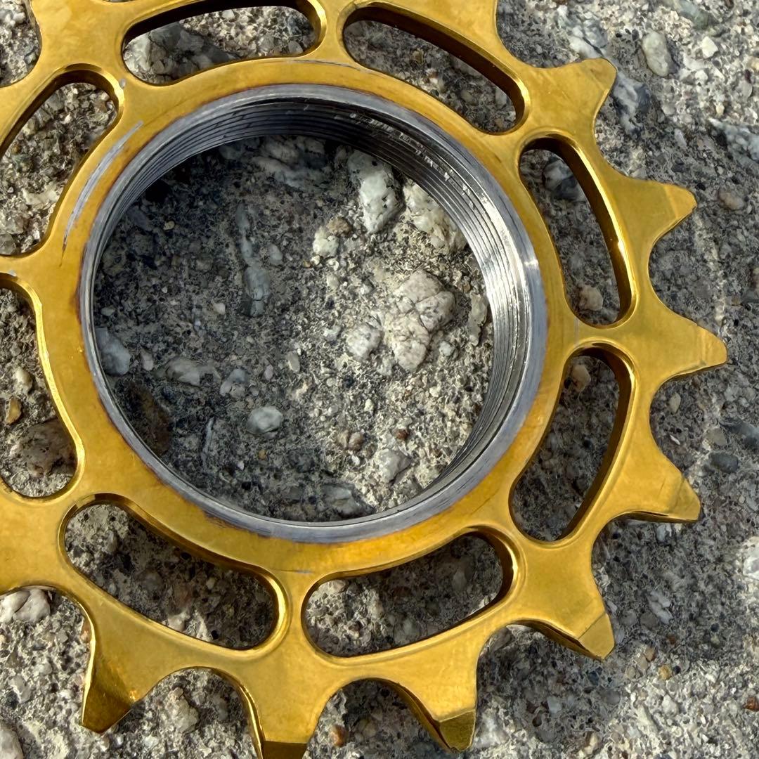 NOVACORONAノバコローナ64チタン16Tコグ