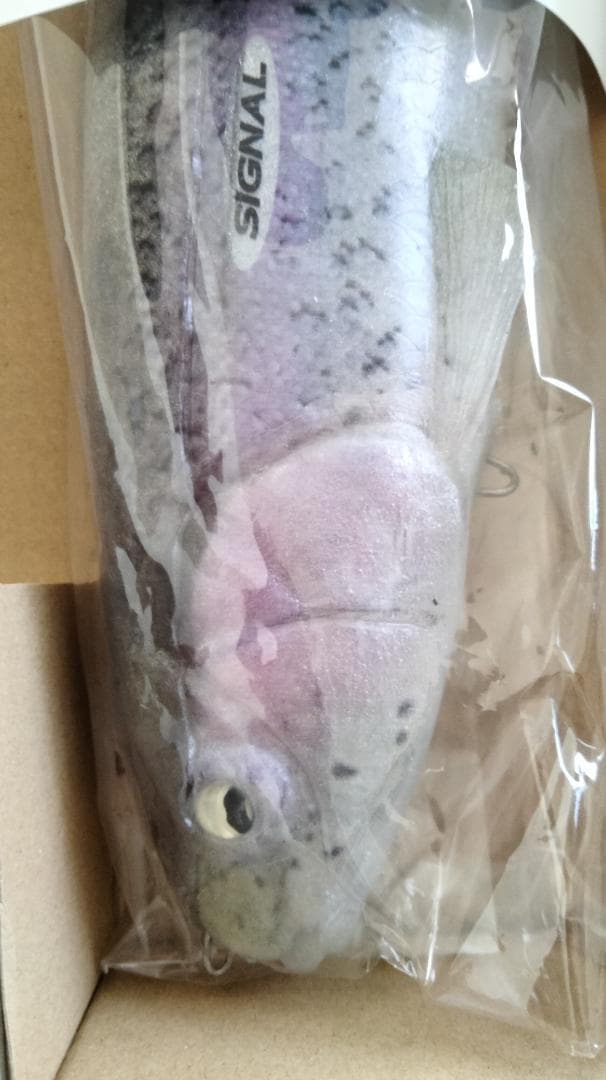 シグナル ウルトラカープ　レインボートラウト　新品　送料無料　ビッグスイムベイト