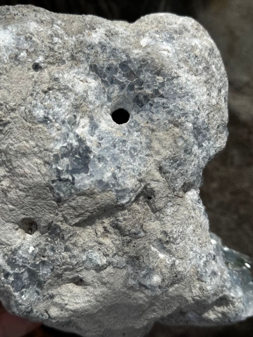 超巨大セレスタイトジオード　原石