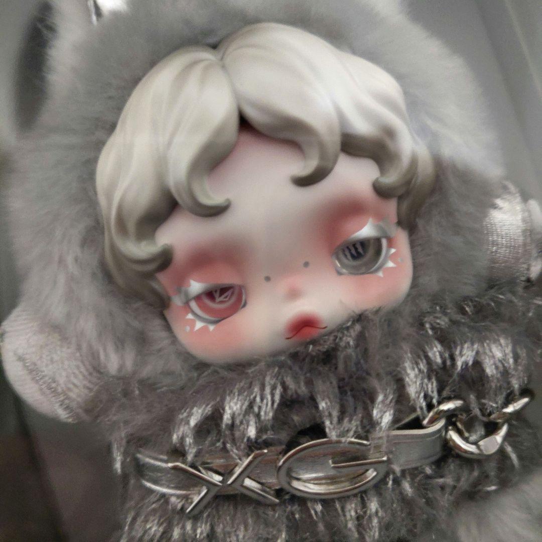 ポップマート　スカルパンダ　XGコラボ ぬいぐるみ