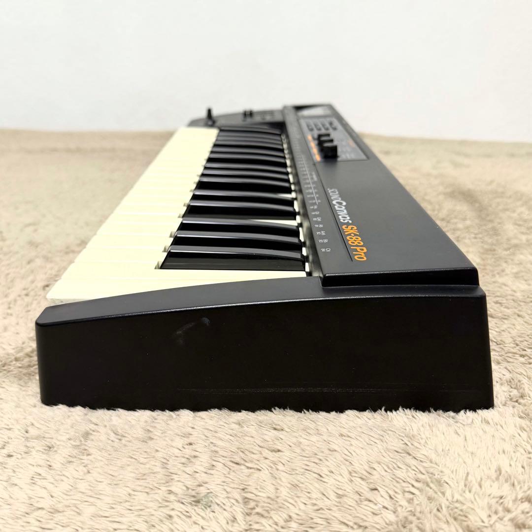 希少 シンセサイザー Roland SK 88pro SOUND Canvas