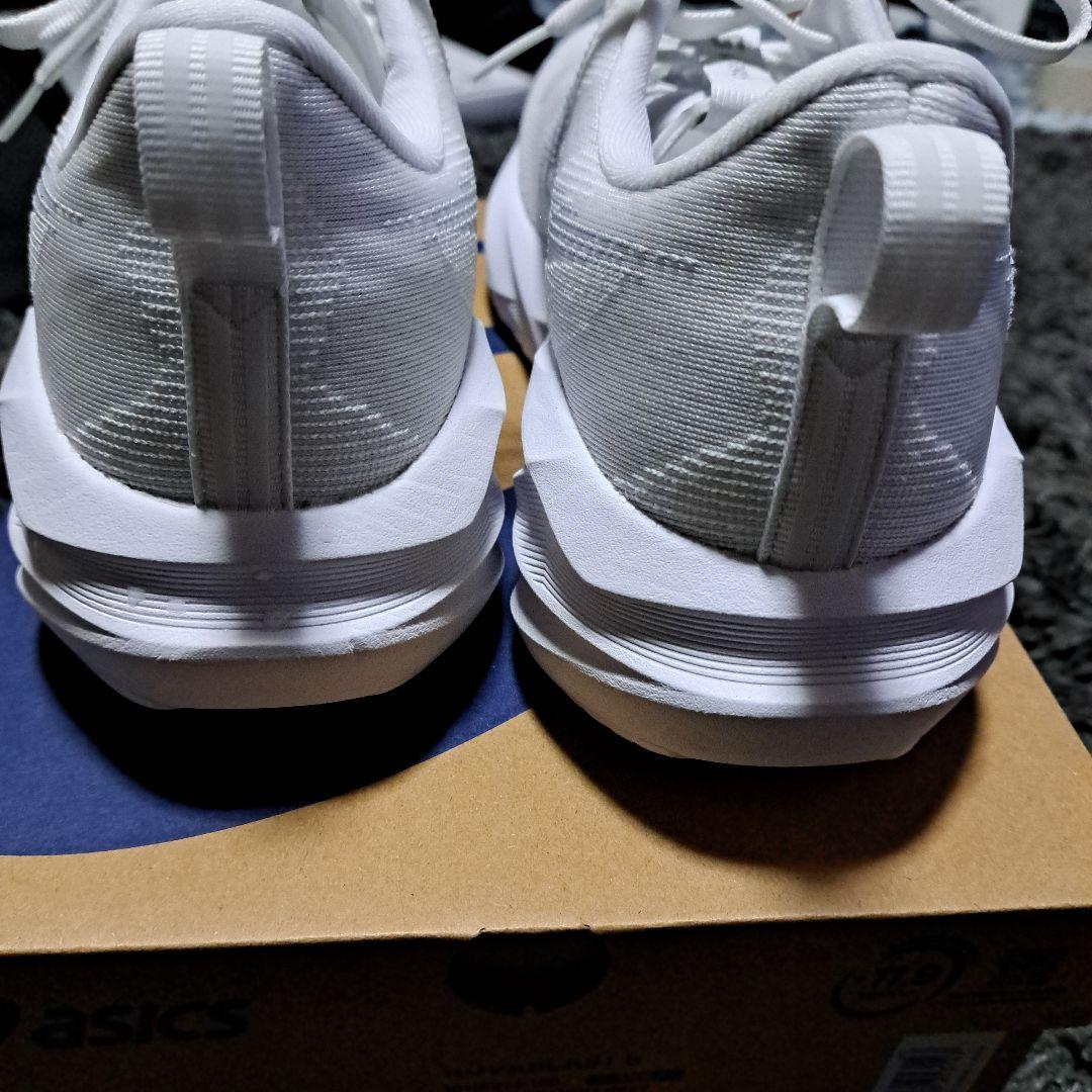 ももそらさん専用　ASICS NOVABLAST 5 ホワイト 26.0cm