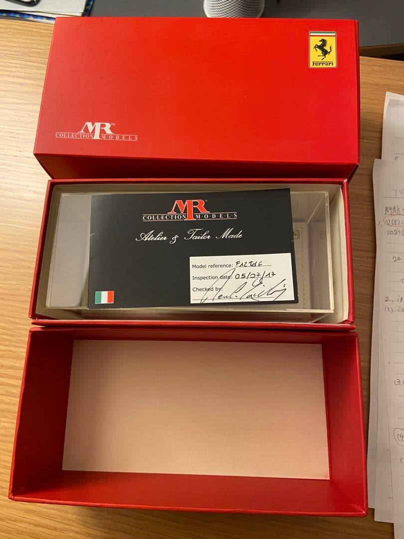 MR 1/43 フェラーリ F12 TDF 1of1