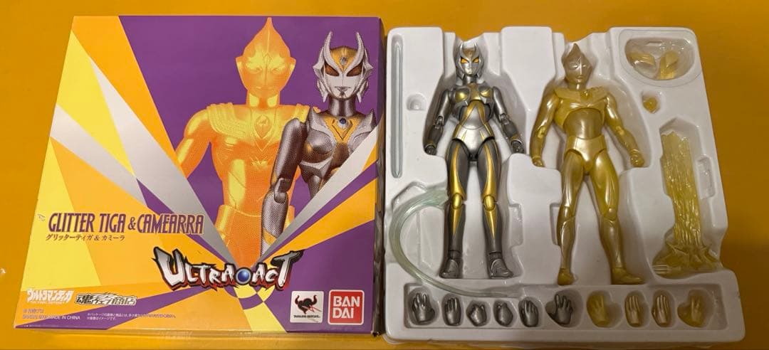 ULTRA-ACT グリッターティガ＆カミーラセット ウルトラマン　怪獣