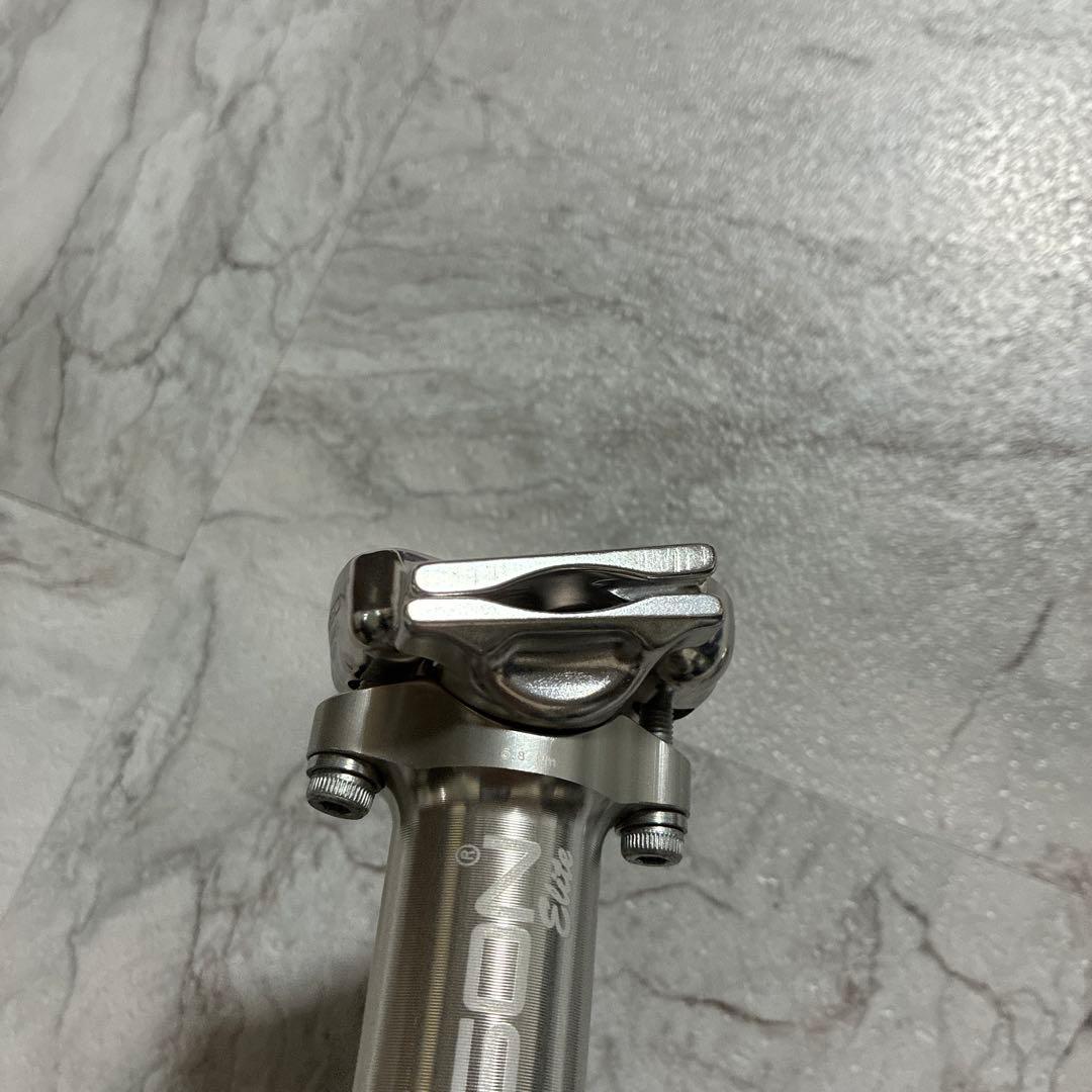 THOMSON シートポスト ステム　スペンサーセット