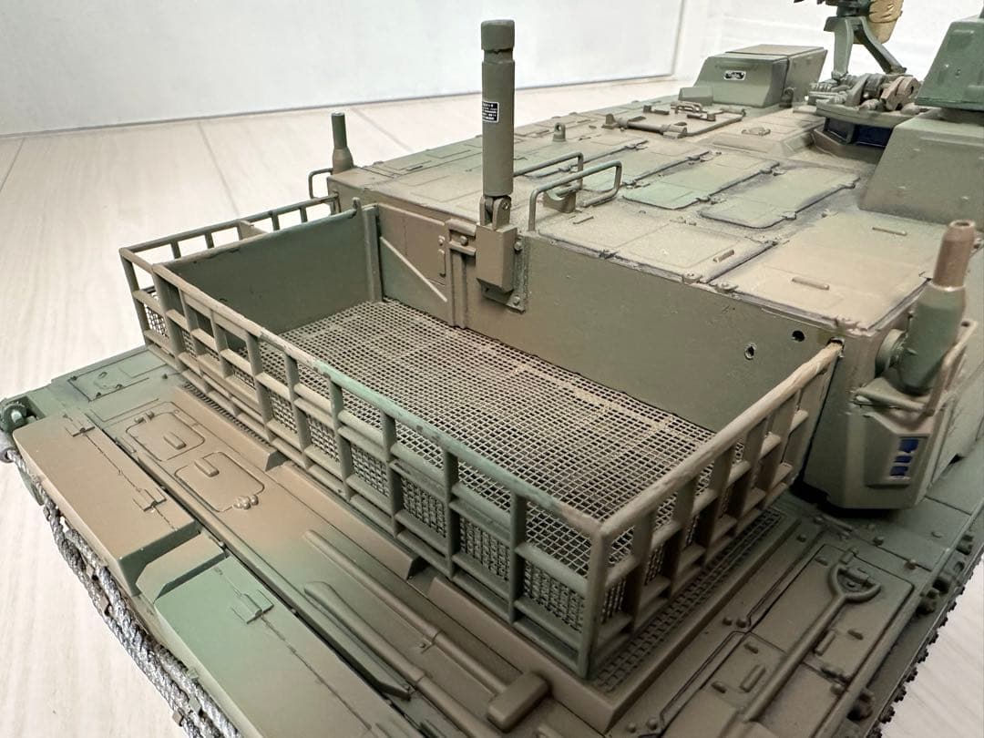 陸上自衛隊10式　戦車　ラジコン