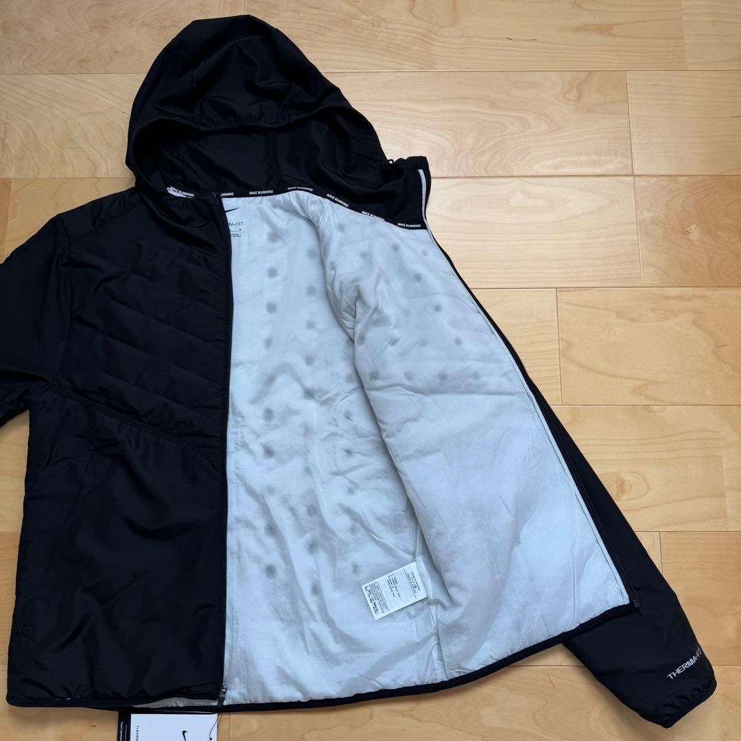 NIKE ランニングジャケット　エアロレイヤージャケット　黒　ブラック　M 新品