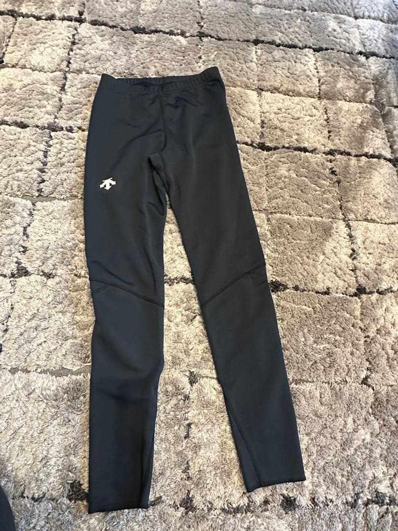 DESCENTE ジュニアスキーウェア　タイツ3本付き