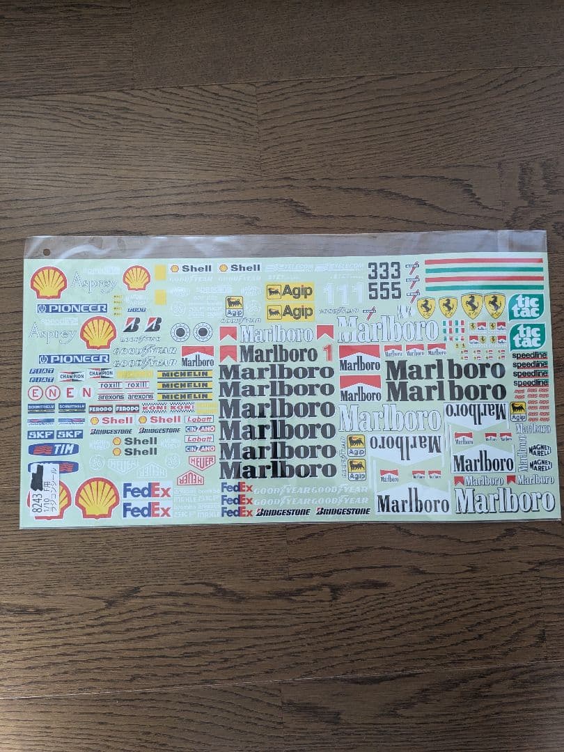 F1ラジコンボディ　3セット　スポンサーステッカー付き　未使用未開封品