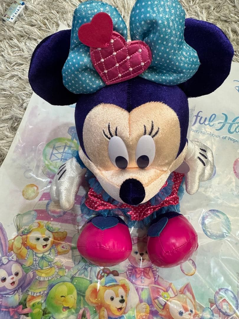ミニーのファンダーランド　パルパルーザ　ぬいぐるみ　ミニー
