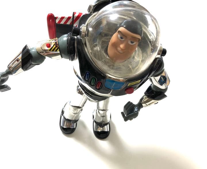 ⚠️難あり⚠️トイストーリー バズ・ライトイヤー トーキングアクション フィギュア