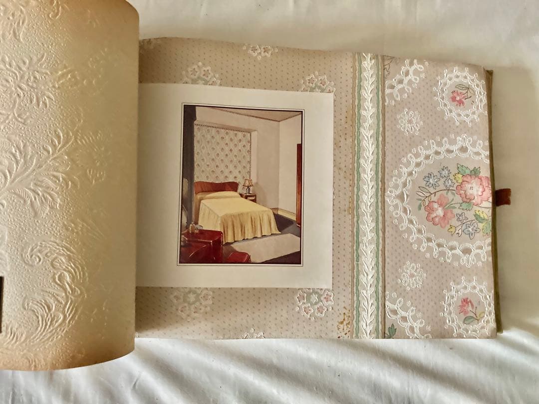 ビンテージ壁紙資料本(1957年WALPAMUR社)