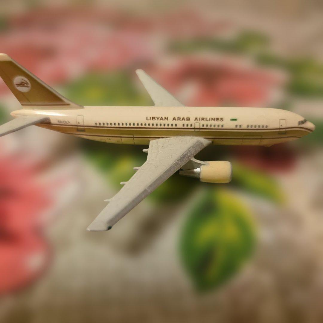 レア物❗リビアアラブ航空 エアバス310 1/200