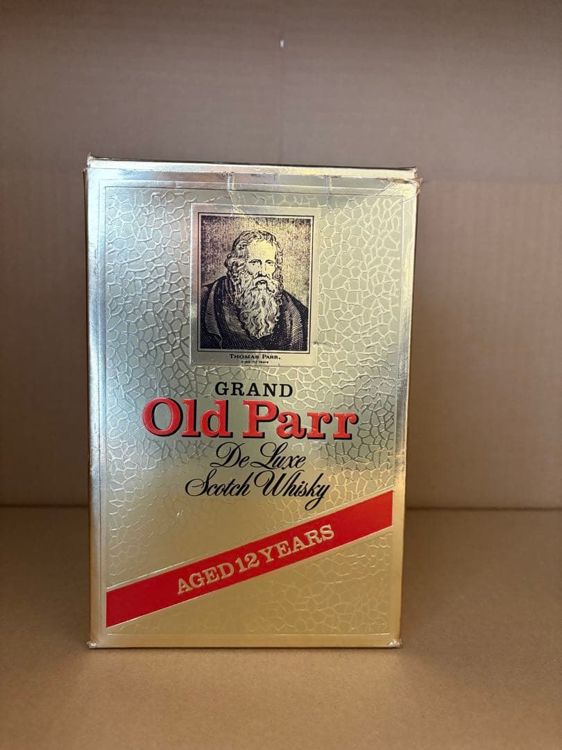 サントリーグランドオールドパー１２年陶器　箱入り