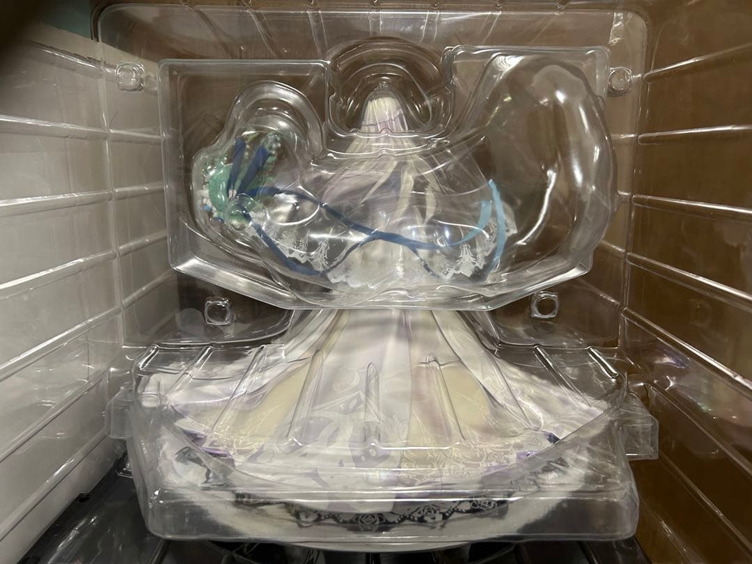 アズールレーン　ベルファスト　クラダリングの誓いver　フィギュア