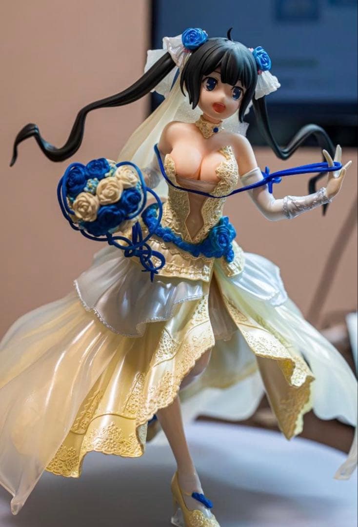 フィギュア ヘスティア ウエディングドレス
