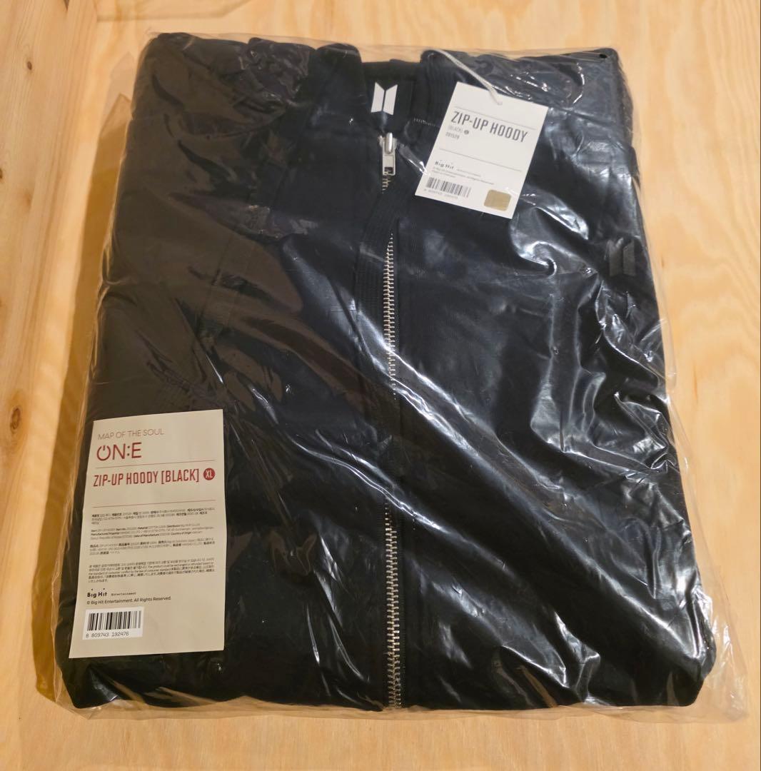 BTS MOS ON:E ジョングク ジミン 着用 ジップアップ パーカー　新品