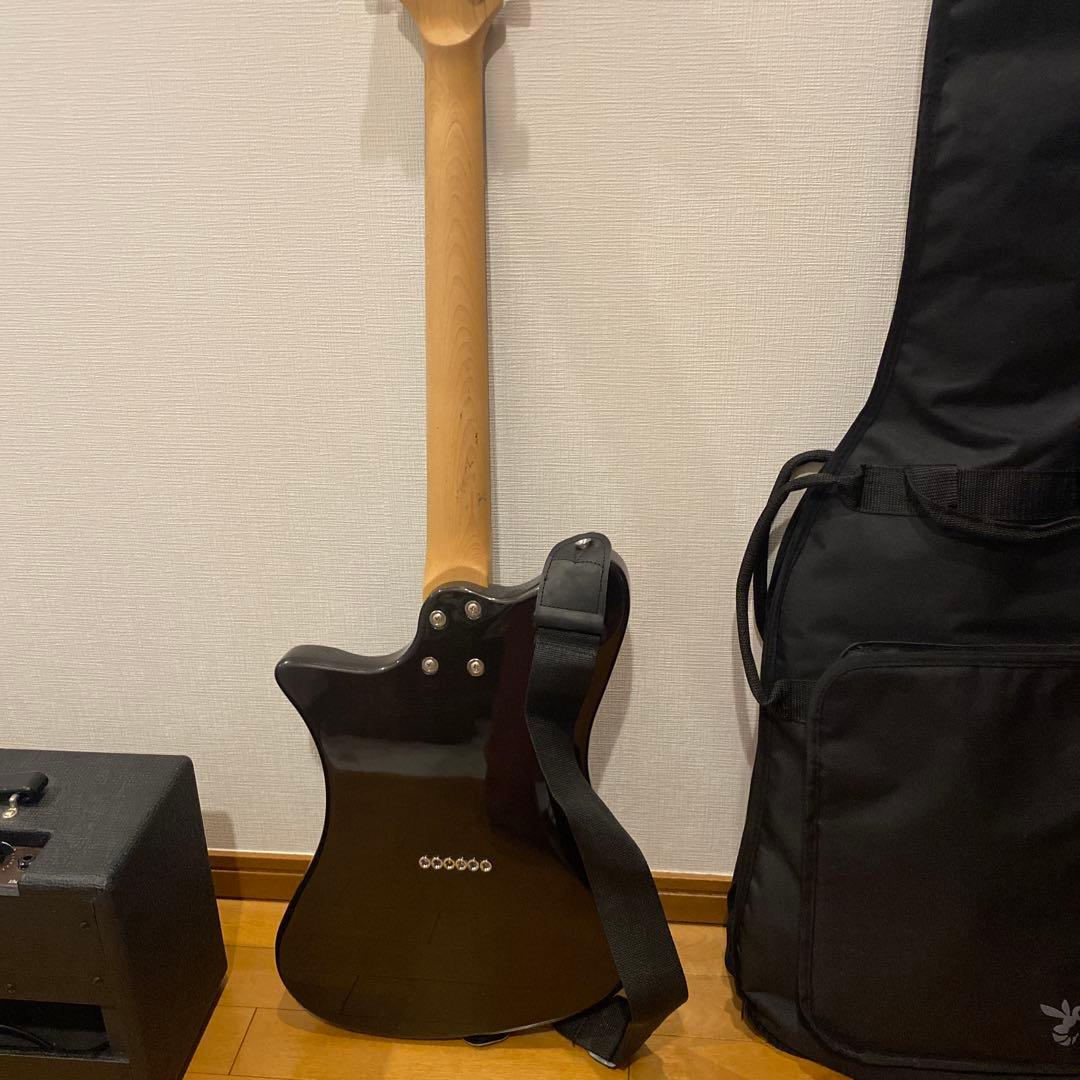 エレキギター　 ギターケースつき