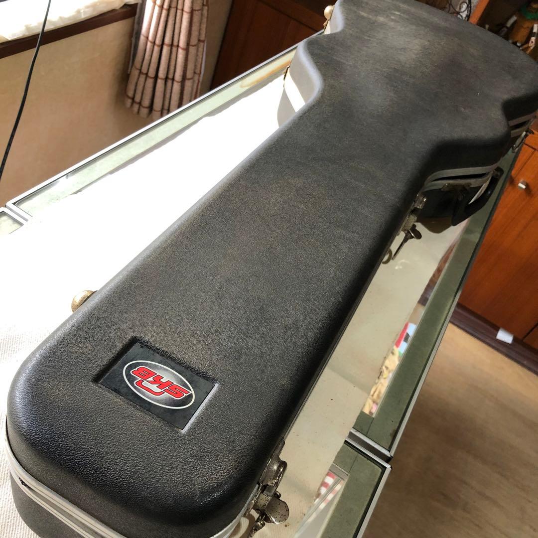 Navigator レスポールタイプ ハードケース付き