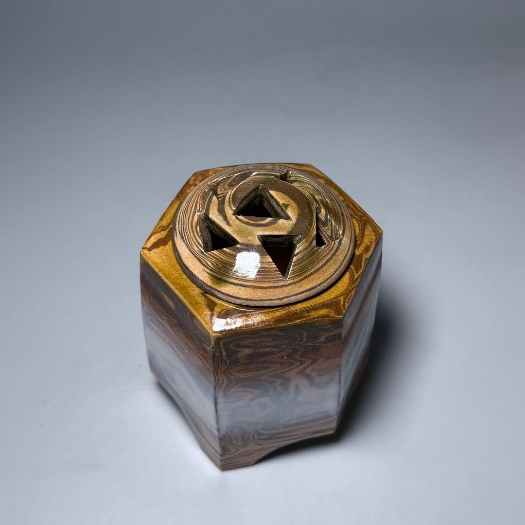 萩焼　陶芸作家　大和努　作　萩練込香炉　共箱　共布　栞　未使用品　茶道具　保男