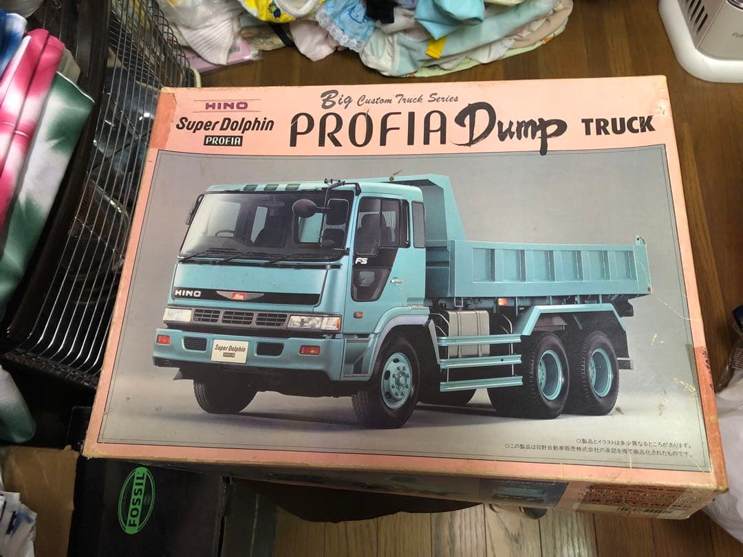 プラモデル アオシマ 1/32 ビックカスタムトラックシリーズ No.3 日野