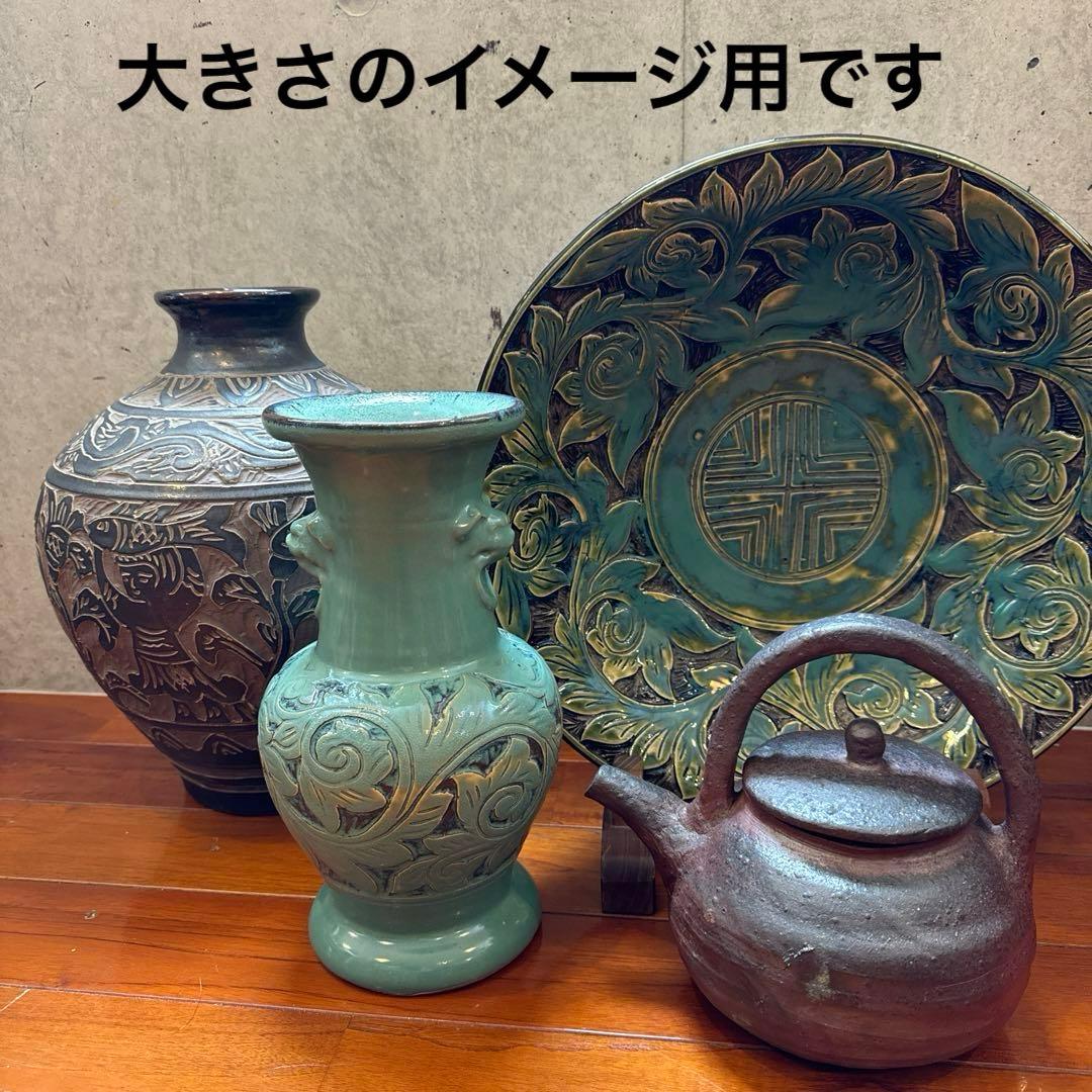 壺屋焼.島袋常明.エジプト紋.掻き落とし.大壺.やちむん.銘あり