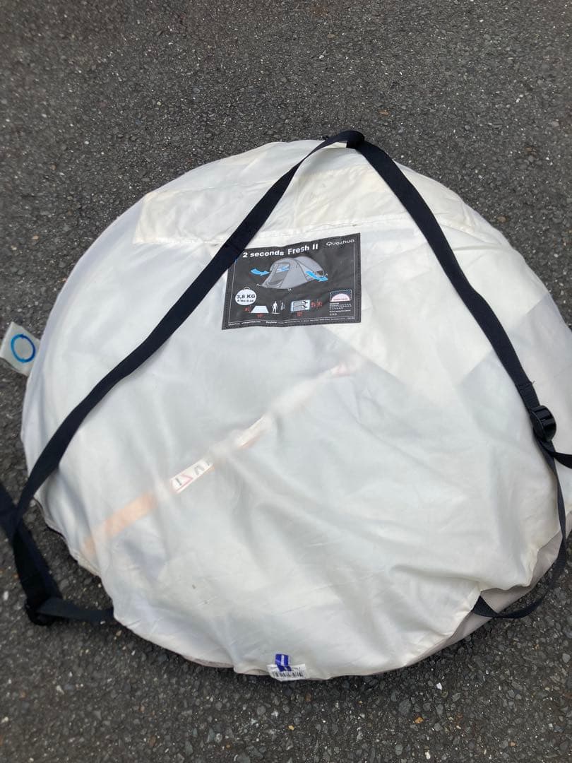 早い者勝ち　ケシュア2 seconds 2 ポップアップテントとコールマンチェア